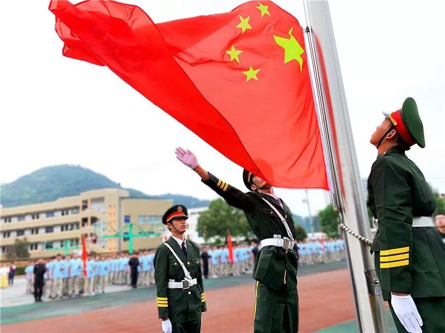 《星空下的对话》张朝阳对话冯仑:谈创业机会、谈网红经济、谈价值使命